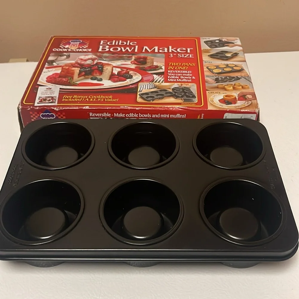Cake Bowl - Picture 1 of 4
